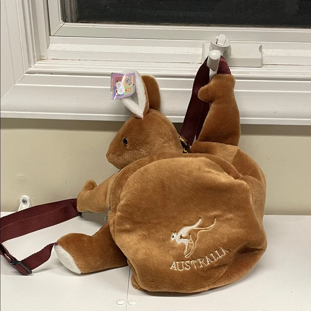 australia backpack for kids qith kangaroo Kangaroo and Joey Plush Backpack